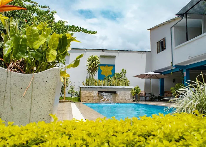 Casa Plaza Bolivar *