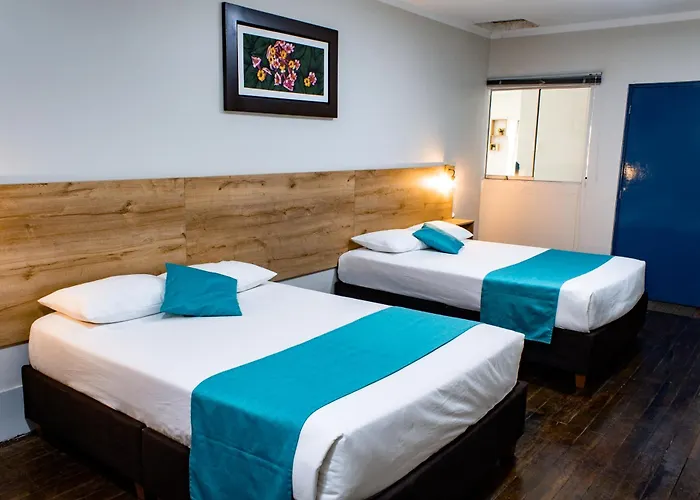 Hotel Casa Plaza Bolivar *