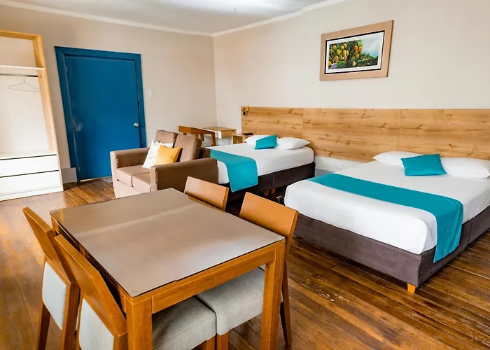 Hotel Casa Plaza Bolivar *